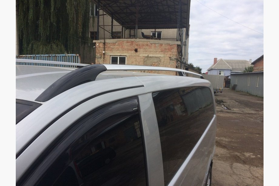 Mercedes Viano 2004-2014 Dachreling Chrom CAN Original Design (Metallfuesse) Mittlerer Radstand (LONG) Foto 4