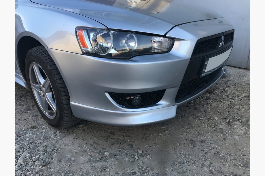 Mitsubishi Lancer X 2008- Vordere Canards (2 Stk, grundiert zum Lackieren) Image