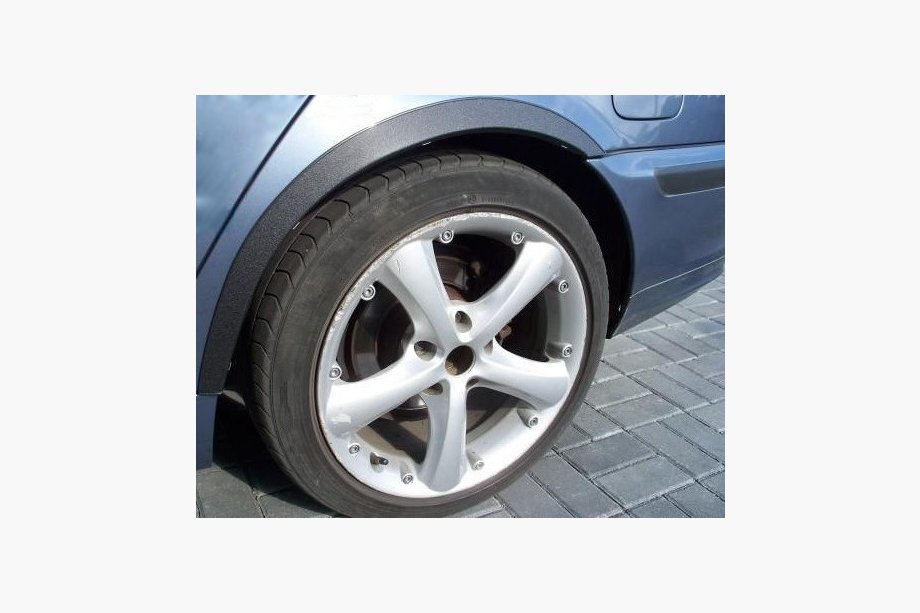 BMW 3 Series E46 1998-2006 Radlaufblenden (4 Stk, schwarz) Image