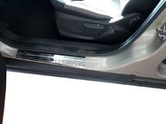 Ford Courier 2014-2023 Einstiegsleisten OmsaLine (4 Stk, Edelstahl) Foto 1