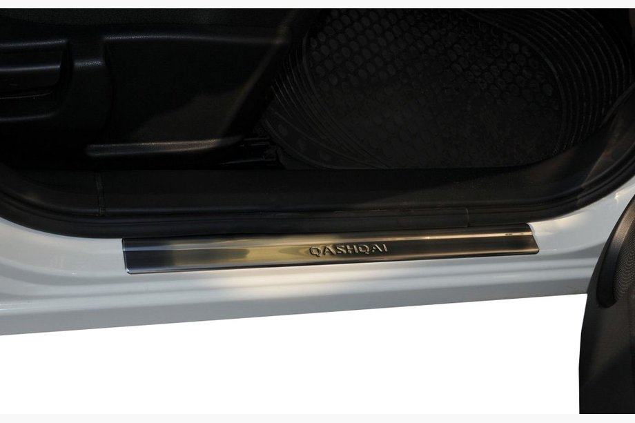 Nissan Qashqai 2010-2014 Einstiegsleisten Abdeckungen (Omsa, 4 Stk, Edelstahl) Standard Image