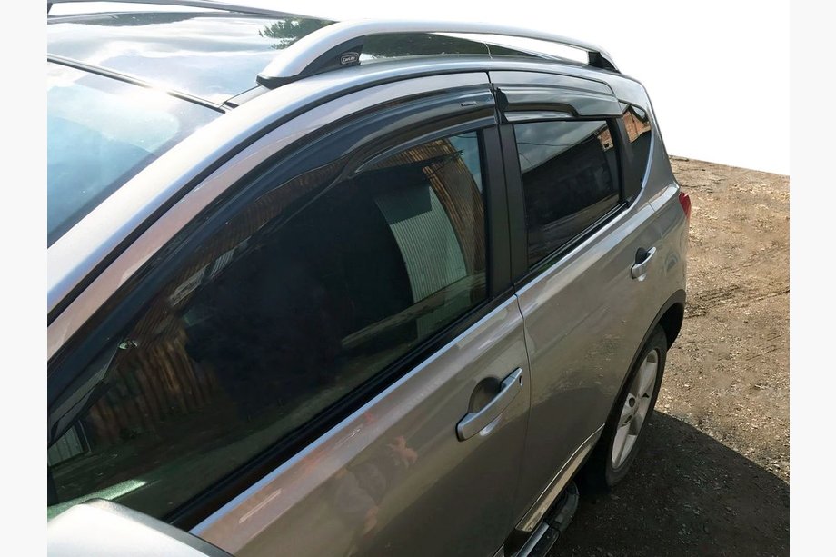 Nissan Qashqai 2010-2014 Windabweiser (4Stk, Sport) Image
