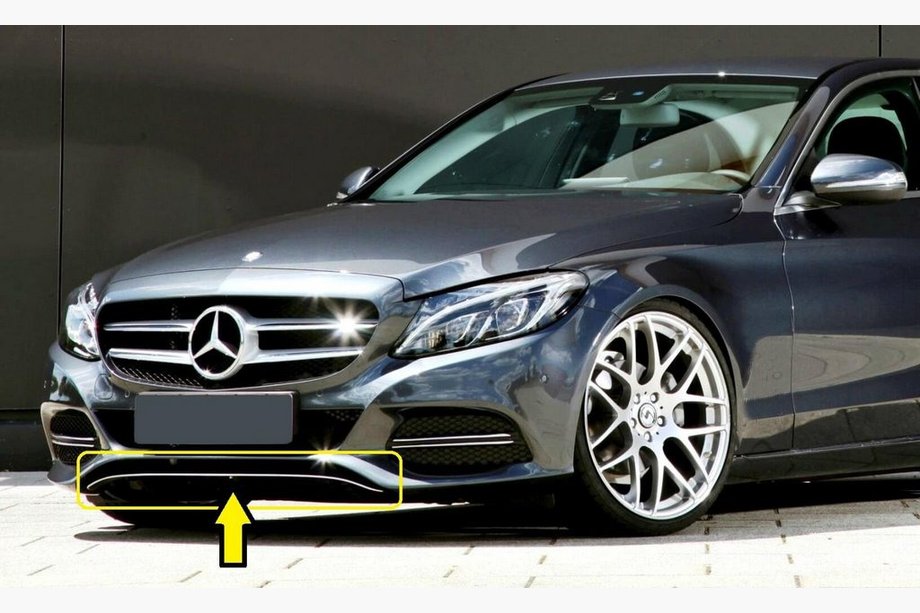 Mercedes C-class W205 2014-2021 SALE! Edelstahl Ladekantenschutz V1 Image