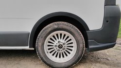 Opel Vivaro 2001–2015 Radlaufverbreiterungen (4 Stk, schwarz) Foto 3