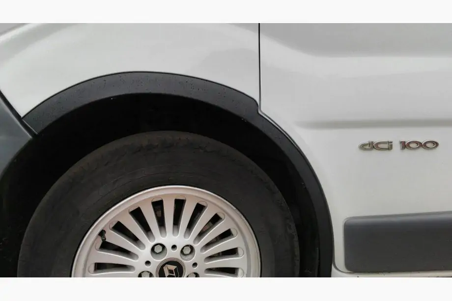 Opel Vivaro 2001–2015 Radlaufverbreiterungen (4 Stk, schwarz) Foto 1