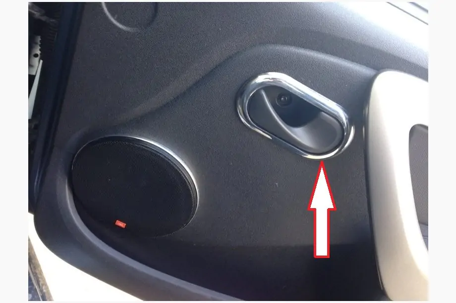 Renault Duster 2008–2017 Abdeckungen für Innen-Türgriffe Carmos (4 Stk., Edelstahl) Foto 2