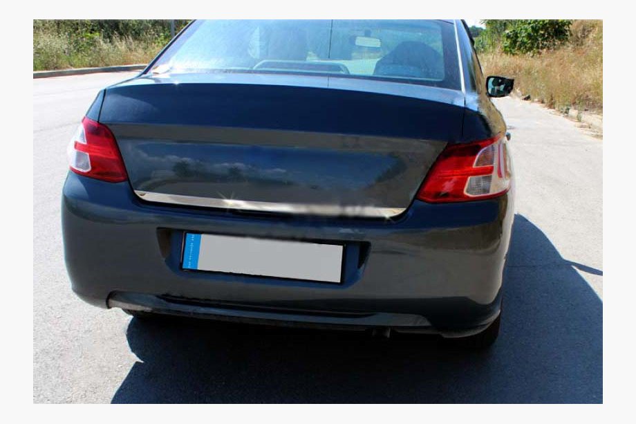 Peugeot 301 2012- Kofferraumladekantenschutz Edelstahl Carmos - Türkischer Edelstahl Image
