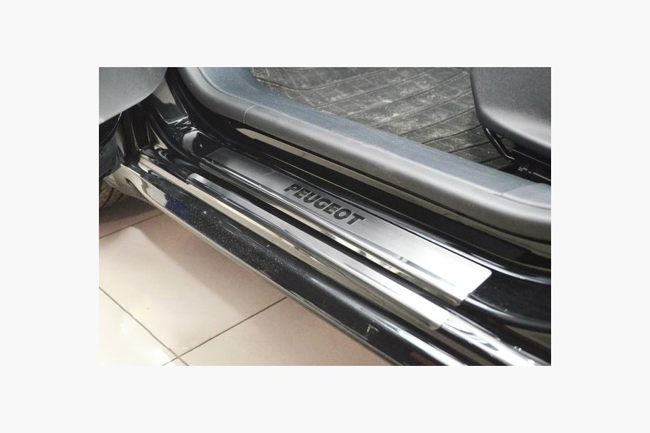 Peugeot 208 2012-2019 Einstiegsleisten Abdeckungen Nataniko (8 Stk., Edelstahl) Image