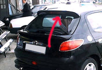 Peugeot 206 1998-2024 Heckspoilerblende über der Scheibe (grundiert zum Lackieren) Foto 1