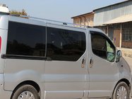 Renault Trafic 2001–2015 Dachreling Chrom Lang, Kunststofffüße Foto 6