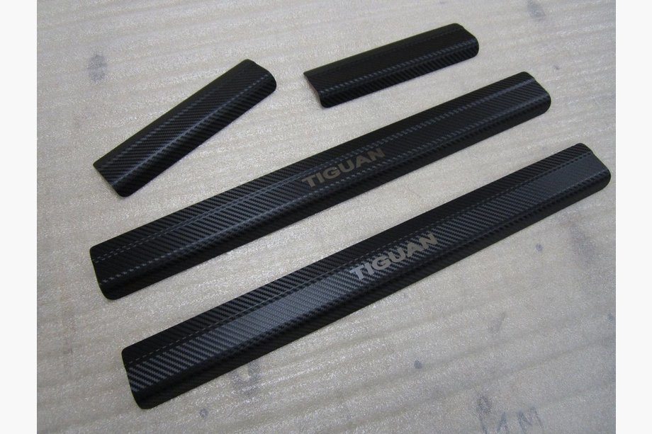 Volkswagen Tiguan 2007-2016 Einstiegsleisten Abdeckungen Nataniko (4 Stk., Edelstahl) In Carbon-Optik Foto 2