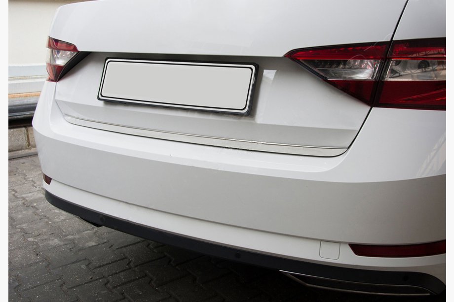Skoda Superb 2015-2024 Kofferraumleiste (SD, Edelstahl) Image