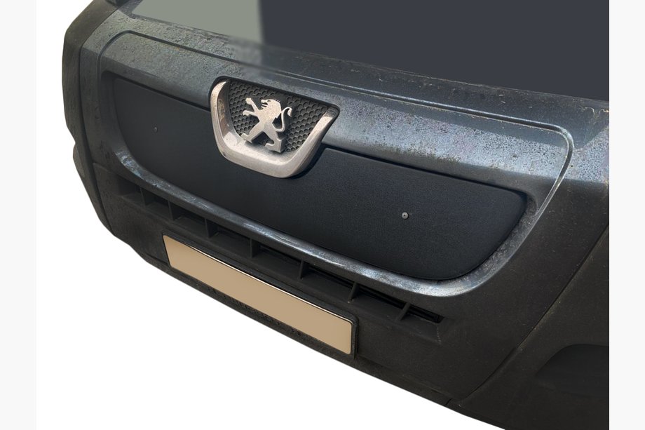 Peugeot Boxer 2006-2025 Wintergrill (2006-2014) Glänzend Image
