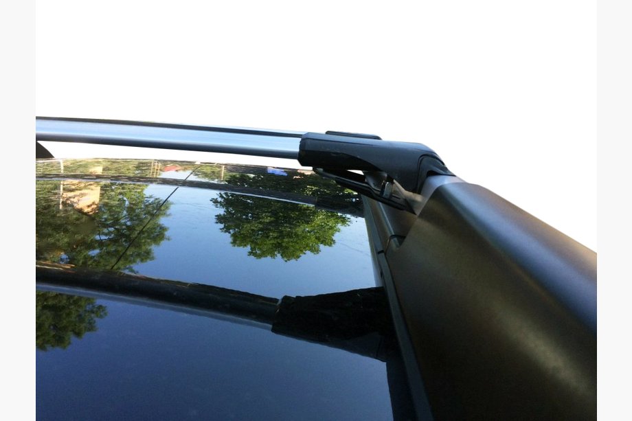 Dacia Duster 2008-2018 Dachträger für Reling abschließbar WingBar V1 (2008-2014, 2 Stk) 2008-2014 Grau Image