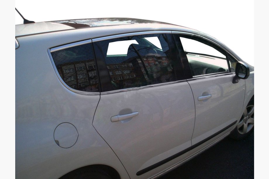Peugeot 3008 2008-2016 Fensterzierleisten mit hinterem Dreiecksfenster, 8-tlg, Edelstahl Foto 1