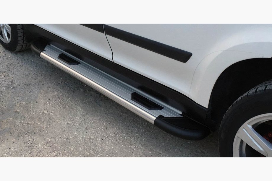 Skoda Yeti 2009-2017 Trittbretter Bosphorus OLD Grau (2 Stk., Aluminium) Image