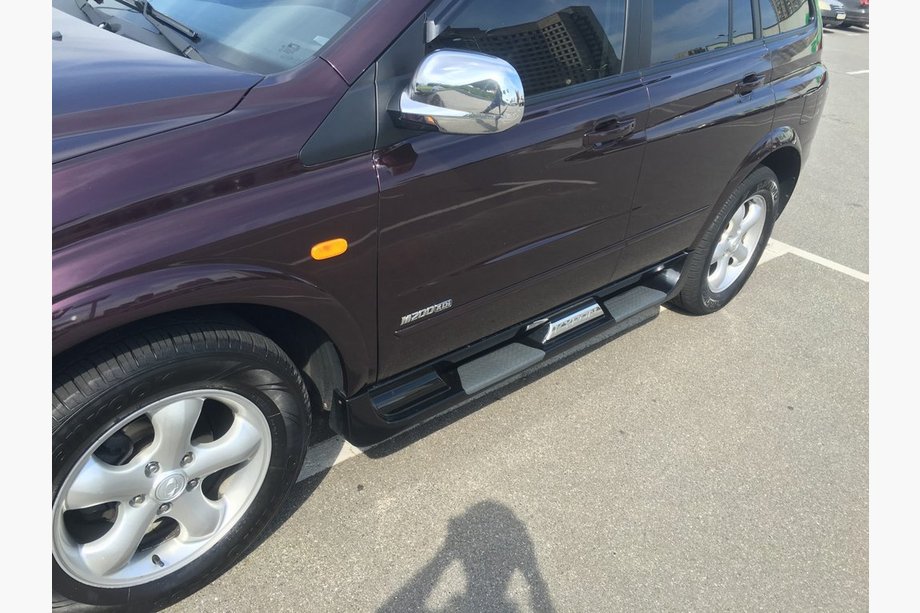 SsangYong Kyron 2005-2014 Seitliche Trittbretter Kunststoff S002 Foto 3