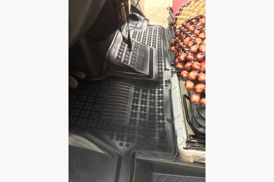 Mercedes Sprinter W901/902/903/904/905 1995–2006 Gummimatte einteilig (RezavPlast) Image