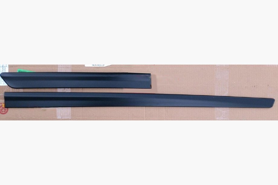 Toyota Highlander 2013-2019 Original Türschutzleiste (2 Stk, linke Seite) Image