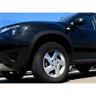 Kotflügelverbreiterungen (4 Stk., Schwarz Metall) Renault Duster 2008–2017 Foto 1