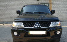 Mitsubishi Pajero Sport 1996-2007 Motorhaubenschutz (VIP) Foto 1