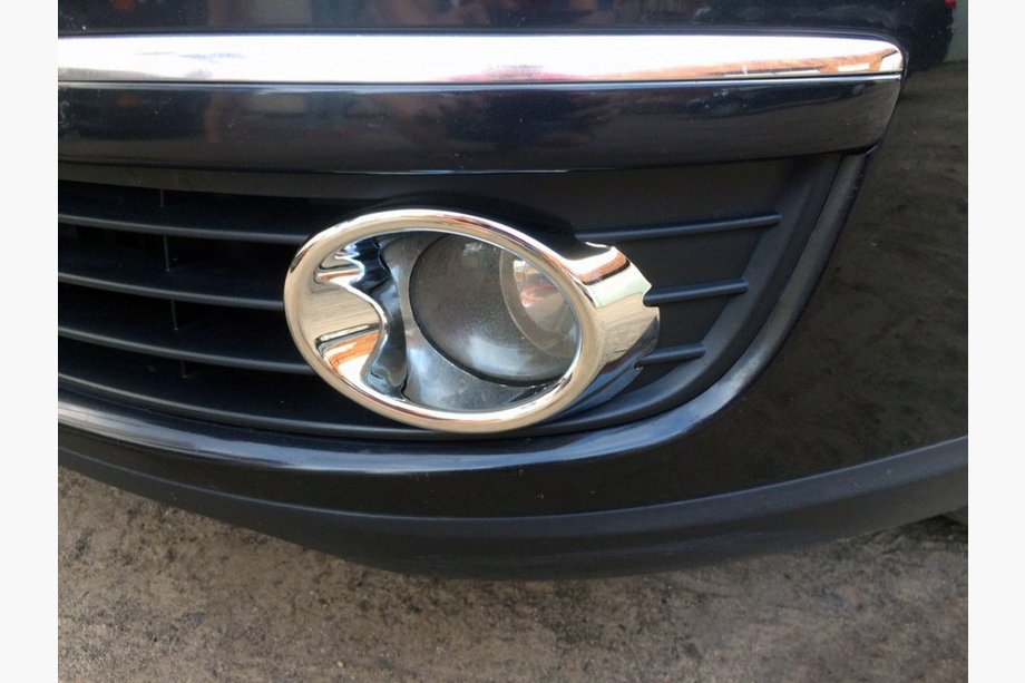 Volkswagen Jetta 2006-2011 Abdeckungen für Nebelscheinwerfer (2 Stk, Kunststoff) Image