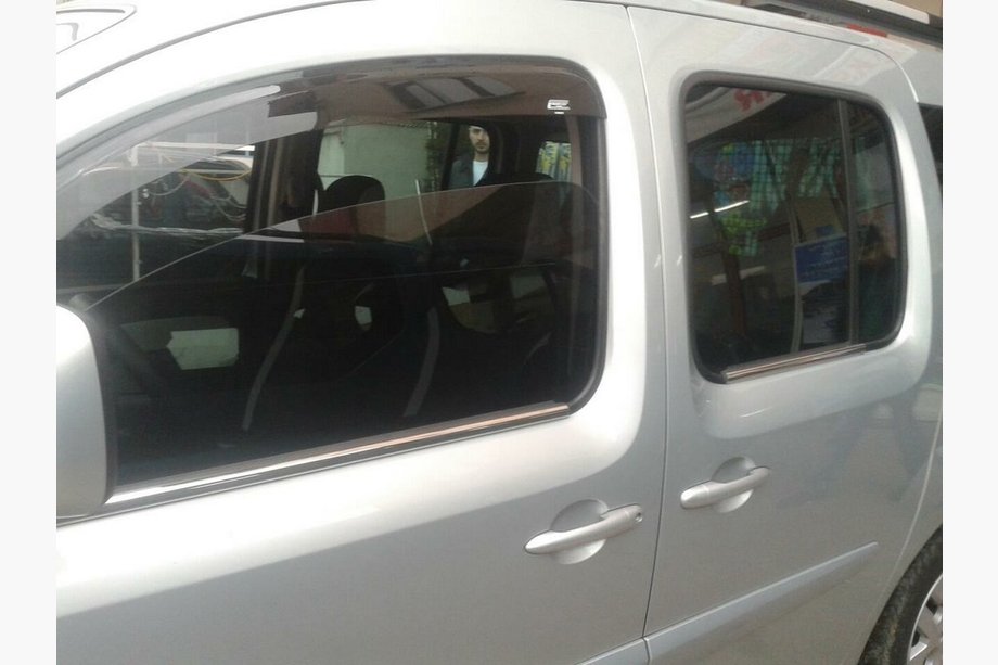 Renault Kangoo 2008–2020 Fensterrahmen Zierleisten Edelstahl Aussen (4 Stk) 2 Stk, OmsaLine - Italienischer Edelstahl Foto 3