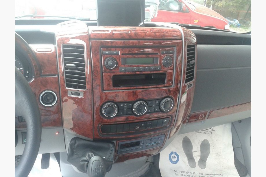 Volkswagen Crafter 2006-2016 Armaturenbrett Abdeckungen (50-teilig) Holz Foto 9