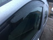 Volkswagen Caddy 2004-2010 Windabweiser (2 Stk, Niken) Foto 5
