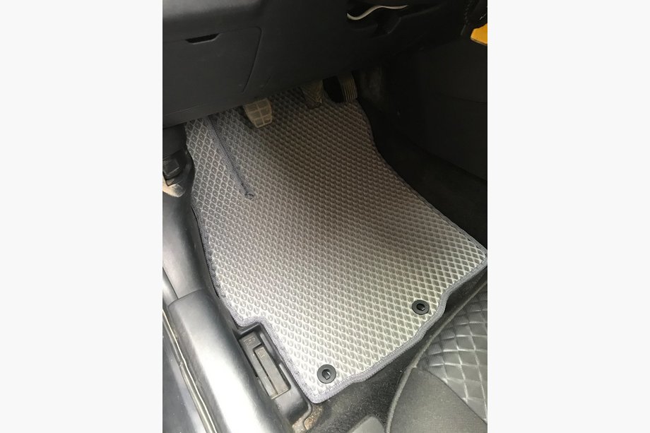 Mitsubishi Lancer X 2008- EVA Fußmatten (hellgrau) Image