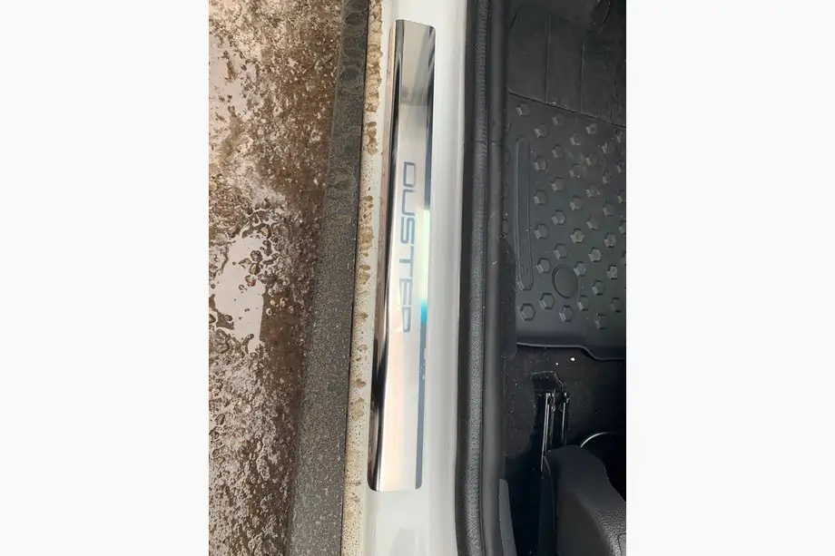 Renault Duster 2018-2024 Einstiegsleisten Abdeckungen Nataniko (4 Stk., Edelstahl) Image