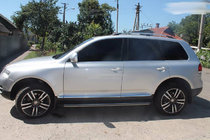 Volkswagen Touareg 2002–2010 Dachreling Chrom (Kunststofffuesse) Metallfuß Foto 5
