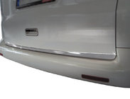 Volkswagen T5 Multivan 2003–2010 Kofferraum Ladekantenschutz Edelstahl Carmos, 1 Heckklappe nach oben Foto 1