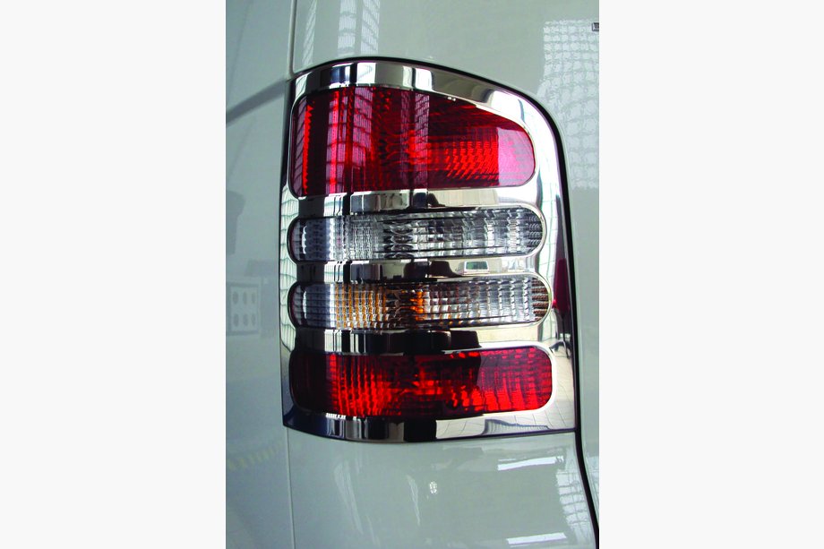 Volkswagen T5 2010-2015 Chrom Rückleuchten Abdeckungen (2 Stk., Edelstahl) 2 Türen, OmsaLine - Italienischer Edelstahl Foto 6