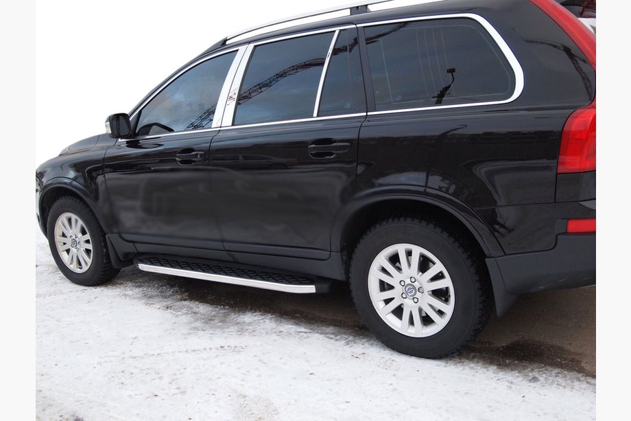 Volvo XC90 2002-2014 Seitenschweller BlackLine (2 Stk., Aluminium) Image
