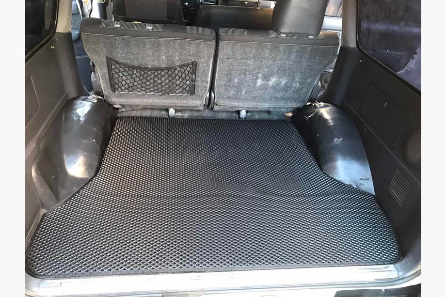 Toyota Land Cruiser 80 1990-1997 Kofferraummatte (EVA, Schwarz) Image