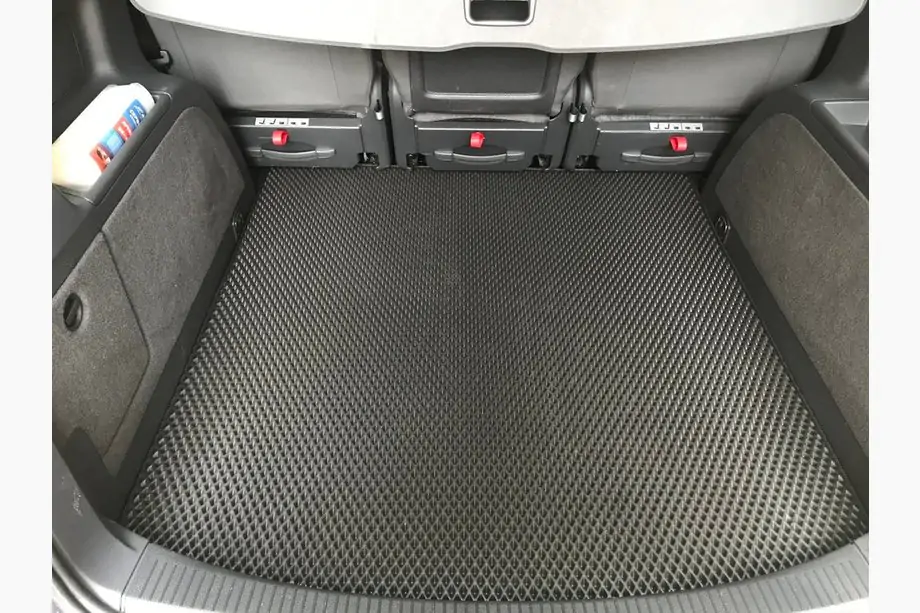 Volkswagen Touran 2010-2015 Kofferraummatte (EVA, 5-Sitzer, schwarz) Image