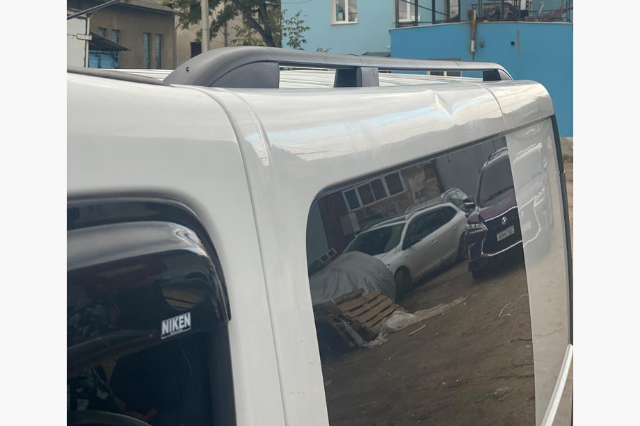 Nissan Primastar 2002-2014 Dachreling Skyport (schwarz) Langer Radstand Foto 2