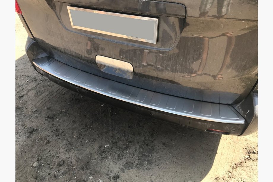 Peugeot Traveller 2017- Heckstoßstangenschutz mit Kante OmsaLine (Edelstahl) Image