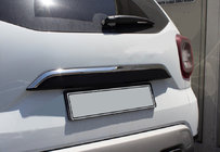 Renault Duster 2018-2024 Chromleiste über dem Kennzeichen (Edelstahl) Foto 1