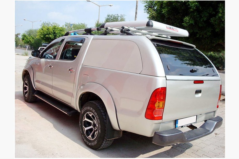 Toyota Hilux 2006-2015 Hardtop Canopy Commercial Image