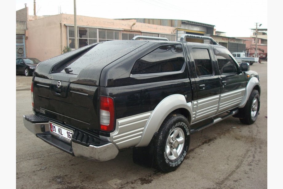 Nissan NP300 1999-2015 Laderaumabdeckung STARBOX Image