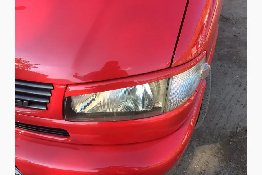 Volkswagen T4 Transporter 1990-2003 Scheinwerferblenden Schräg Motorhaube (2 Stk) Image