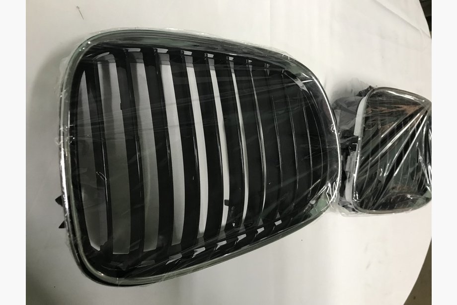 BMW 5 Series E39 1996-2003 Nieren (2 Stk) Image
