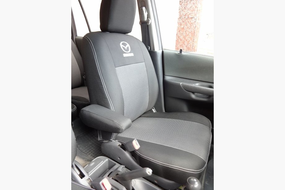 Mazda Premacy 1999-2005 Autositzbezüge (Stoff, Classik) Image