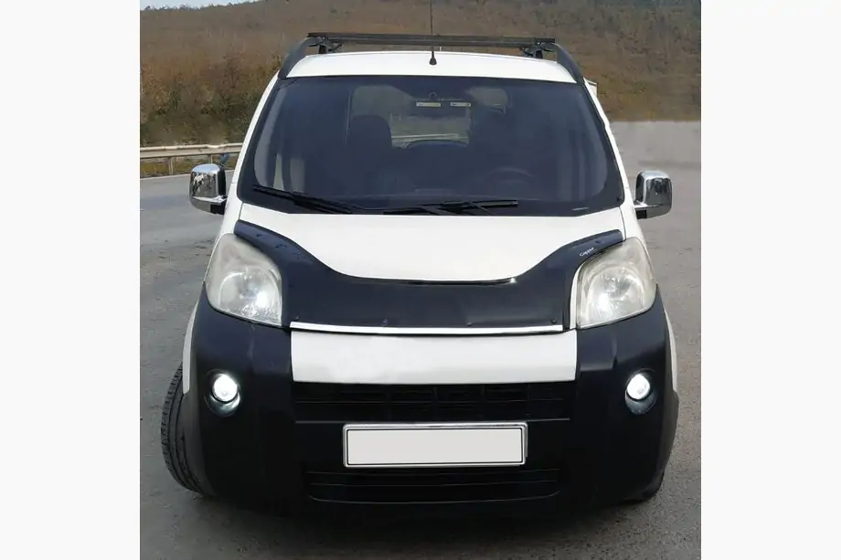 Fiat Fiorino/Qubo 2008-2024 Motorhaubenschutz (EuroCap) Image