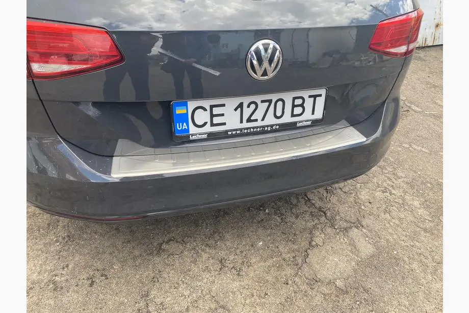 Volkswagen Passat B8 2015-2023 Heckstoßstangenschutz OmsaLine Edelstahl Image