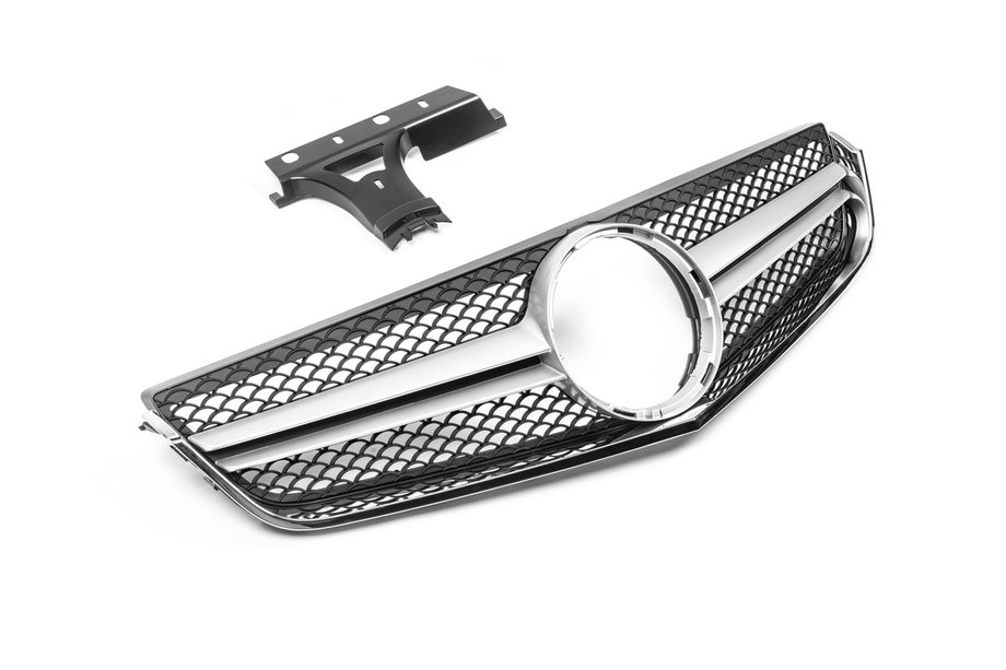Mercedes E-class coupe C207 2010-2017 Frontgrill (2009-2013, AMG Silver) Foto 1