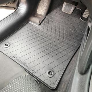 Gummimatten Stingray (4 Stk, Gummi) Dodge Dart 2012-2017 Foto 2