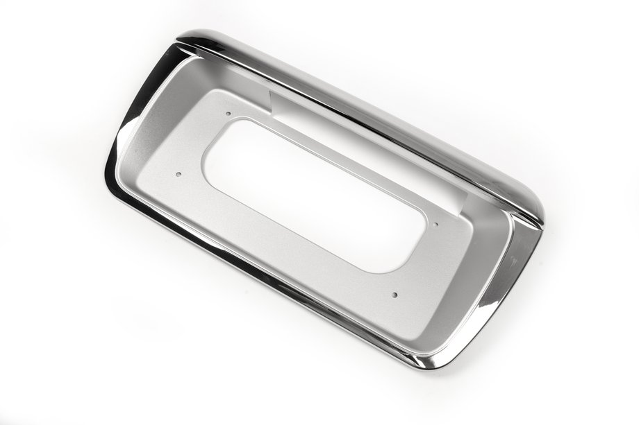 Honda CRV 2001-2006 Chromleiste über dem Kennzeichen (Kunststoff) Image